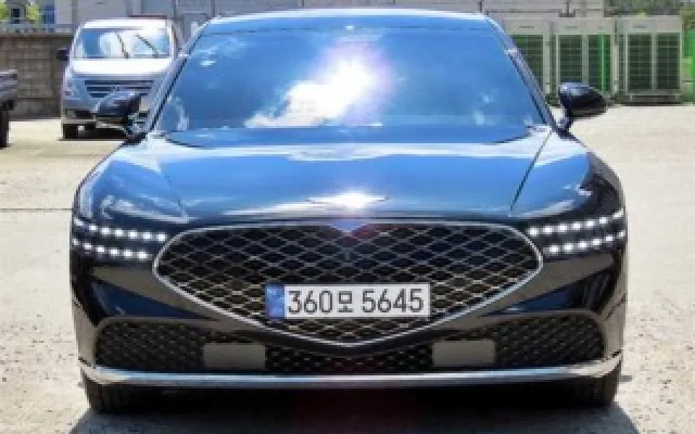 수원중형차중고 G90(RS4) 3.5T GDI AWD 매물 사진 5 - 2024/02 35,275km