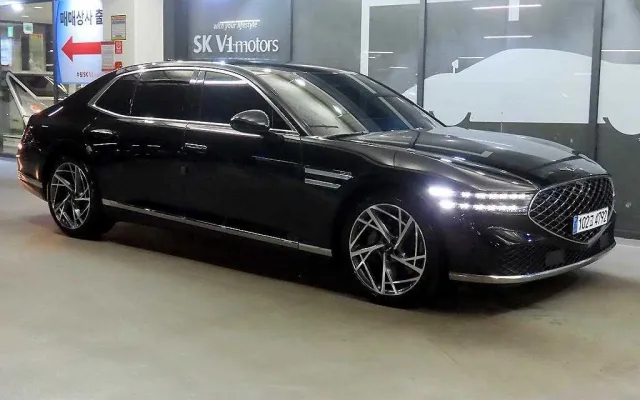 수원중형차중고 G90(RS4) 3.5T GDI AWD 매물 사진 1 - 2023/12 50,441km
